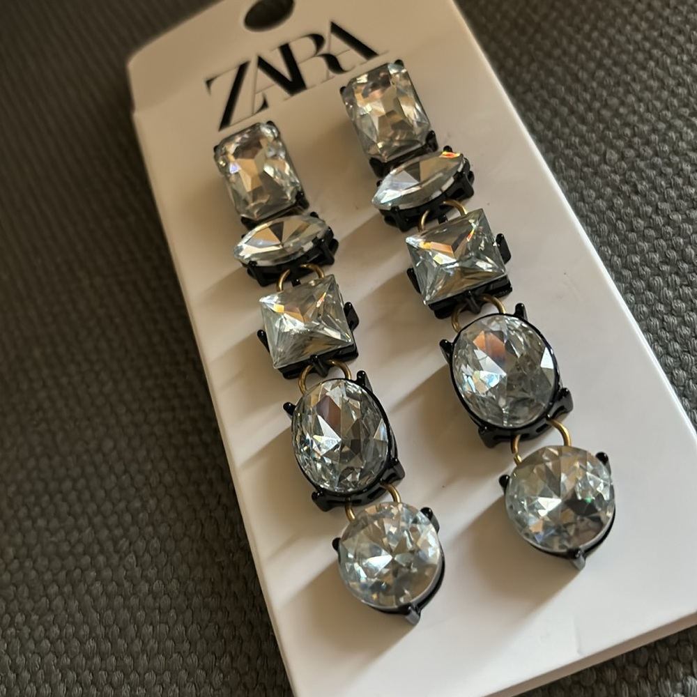 Zara earrings - Picture 8 of 8